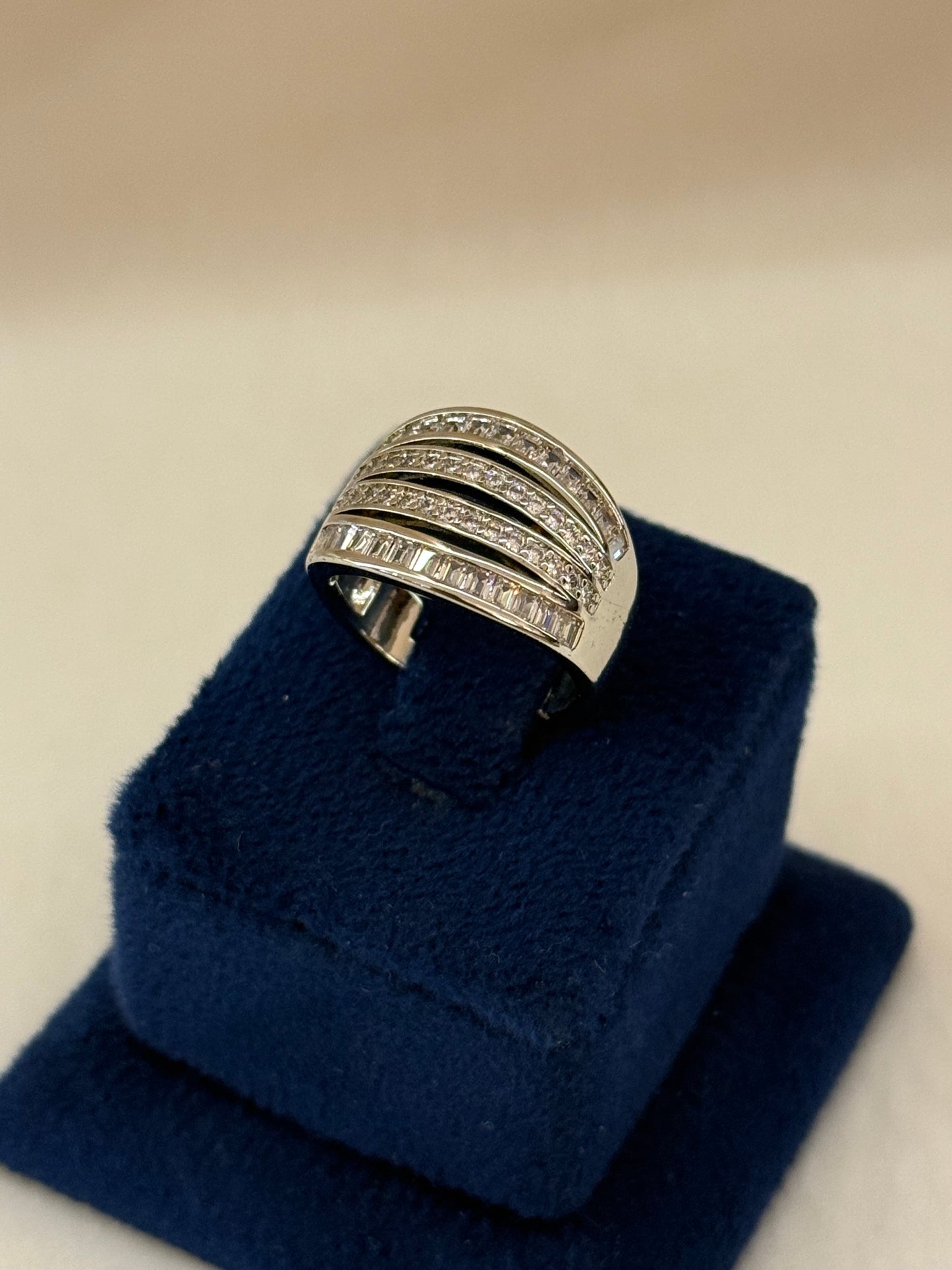 Rhodium Plated Ring-R238