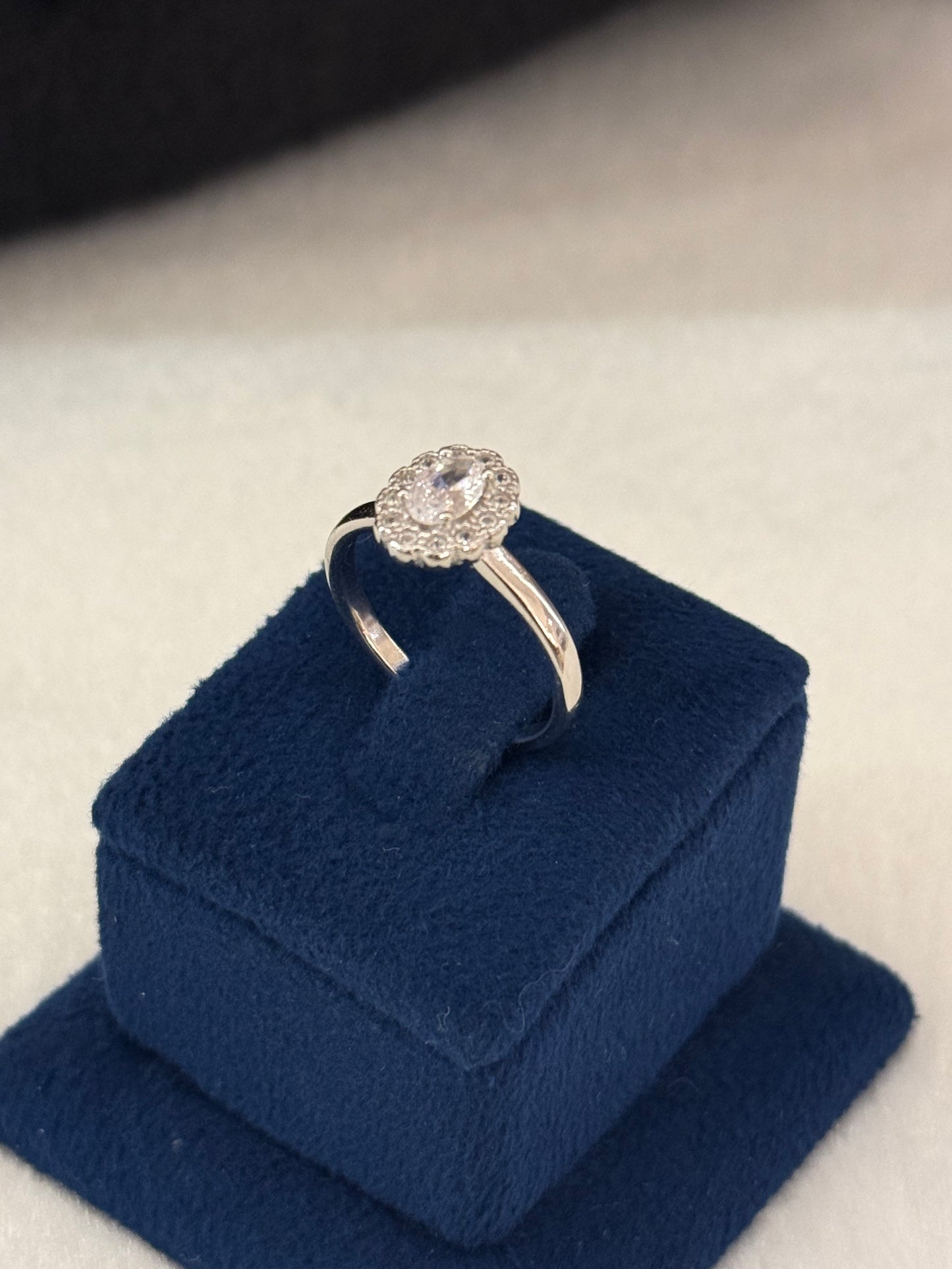 925 Silver Ring-Sr25
