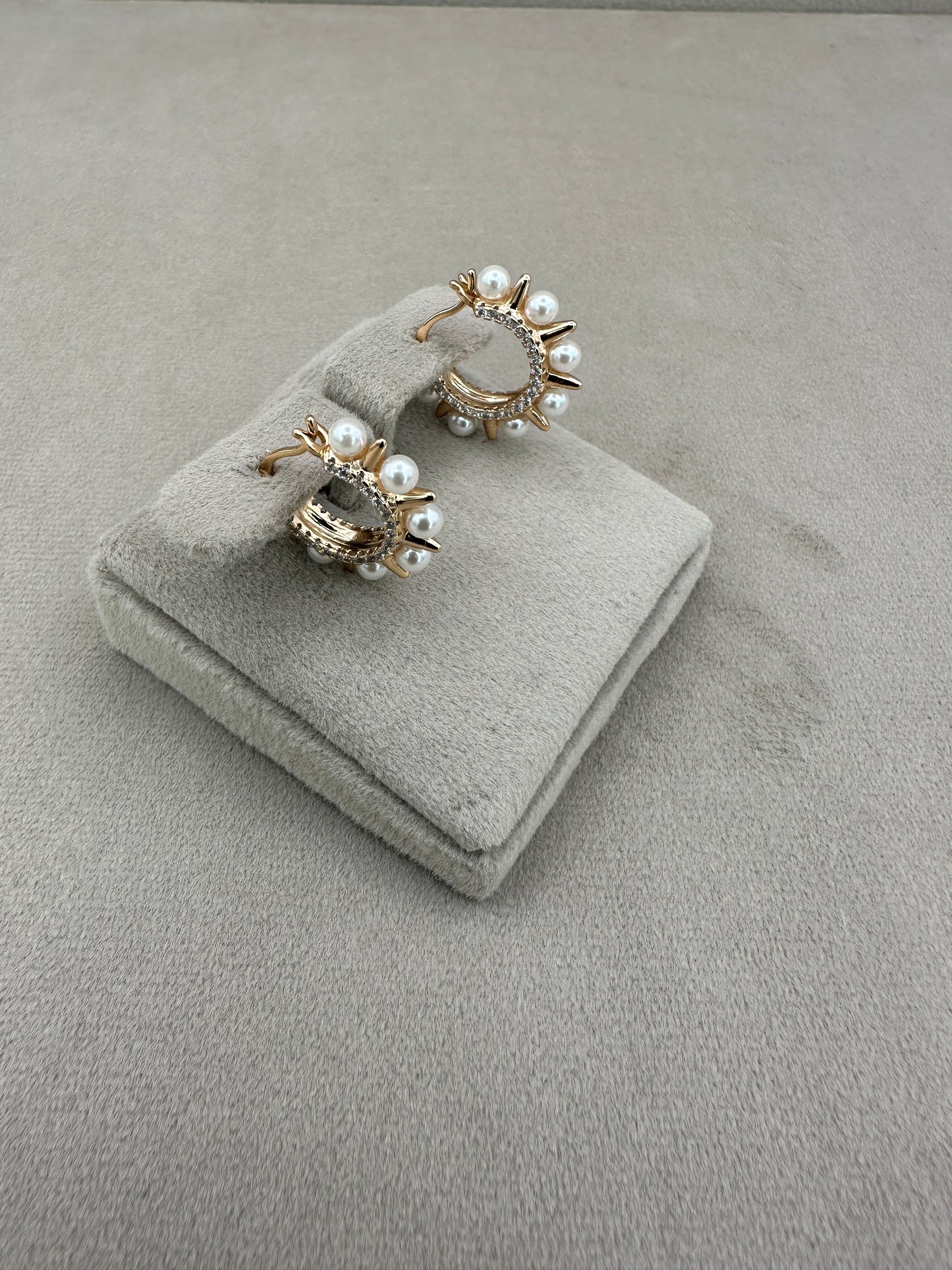 Pearl Hoop Earrings-Db10