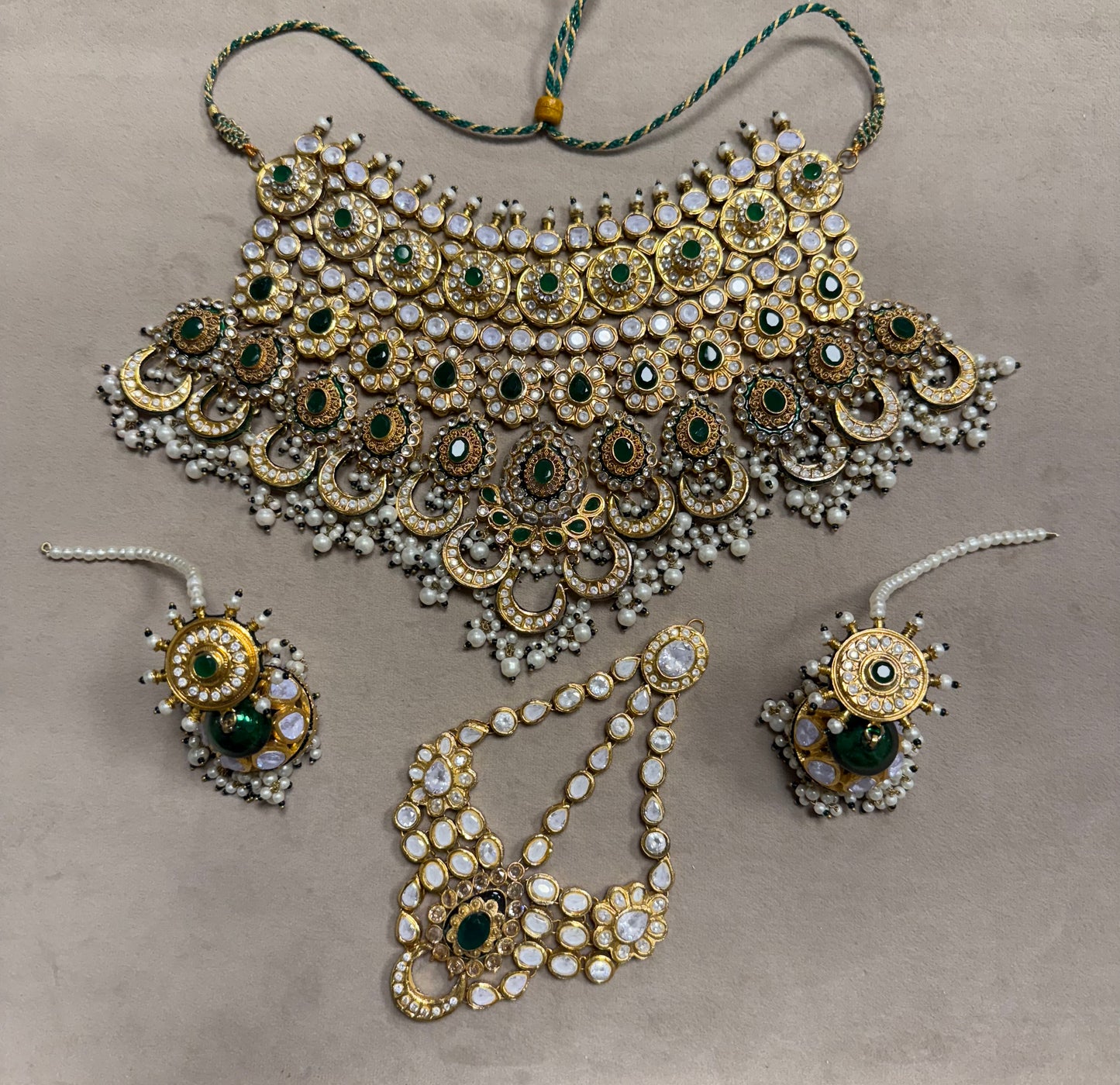Gutka Kundan Green Meena Bridal Set-Bs65