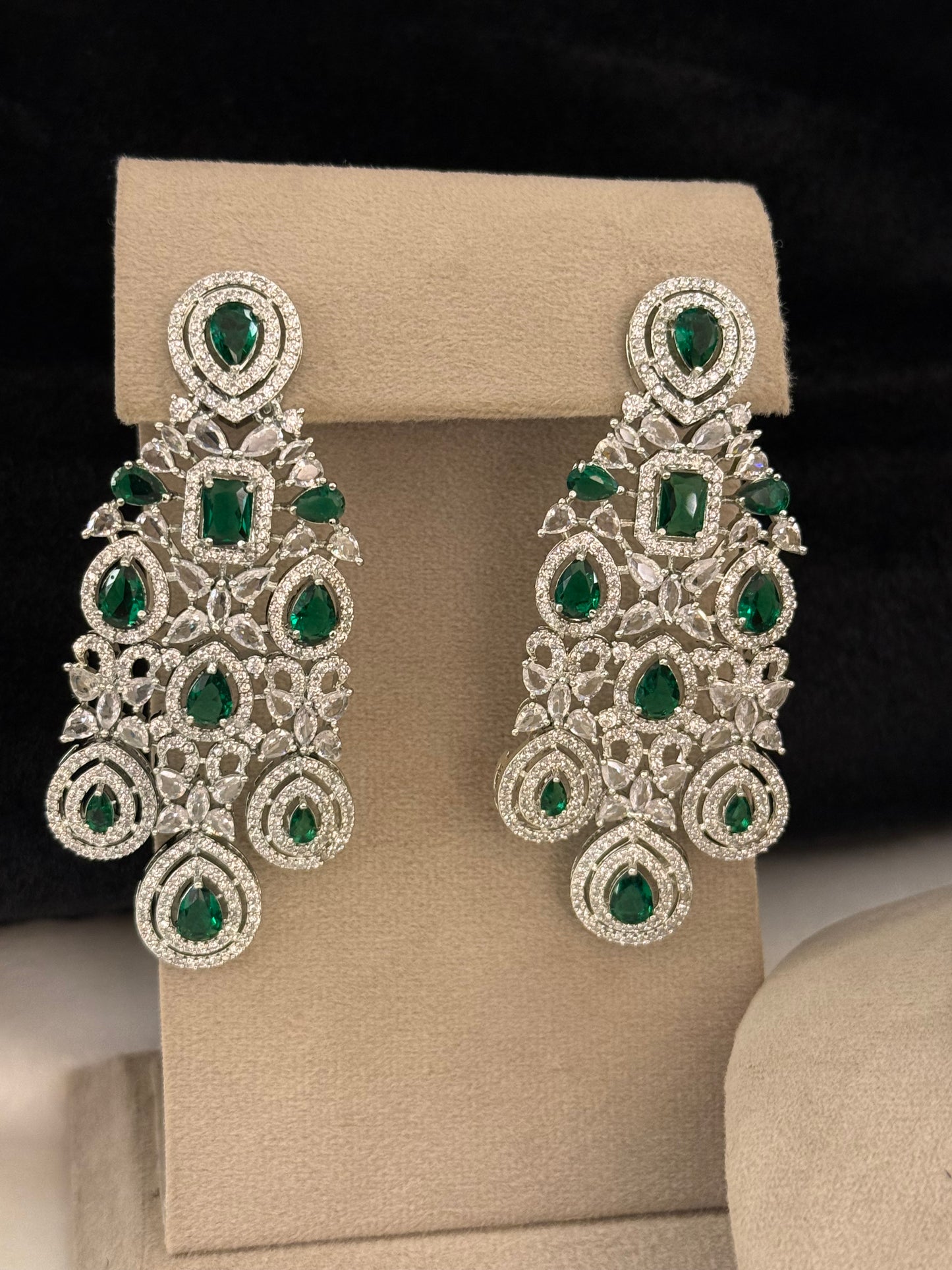 Important Bridal set-INS21