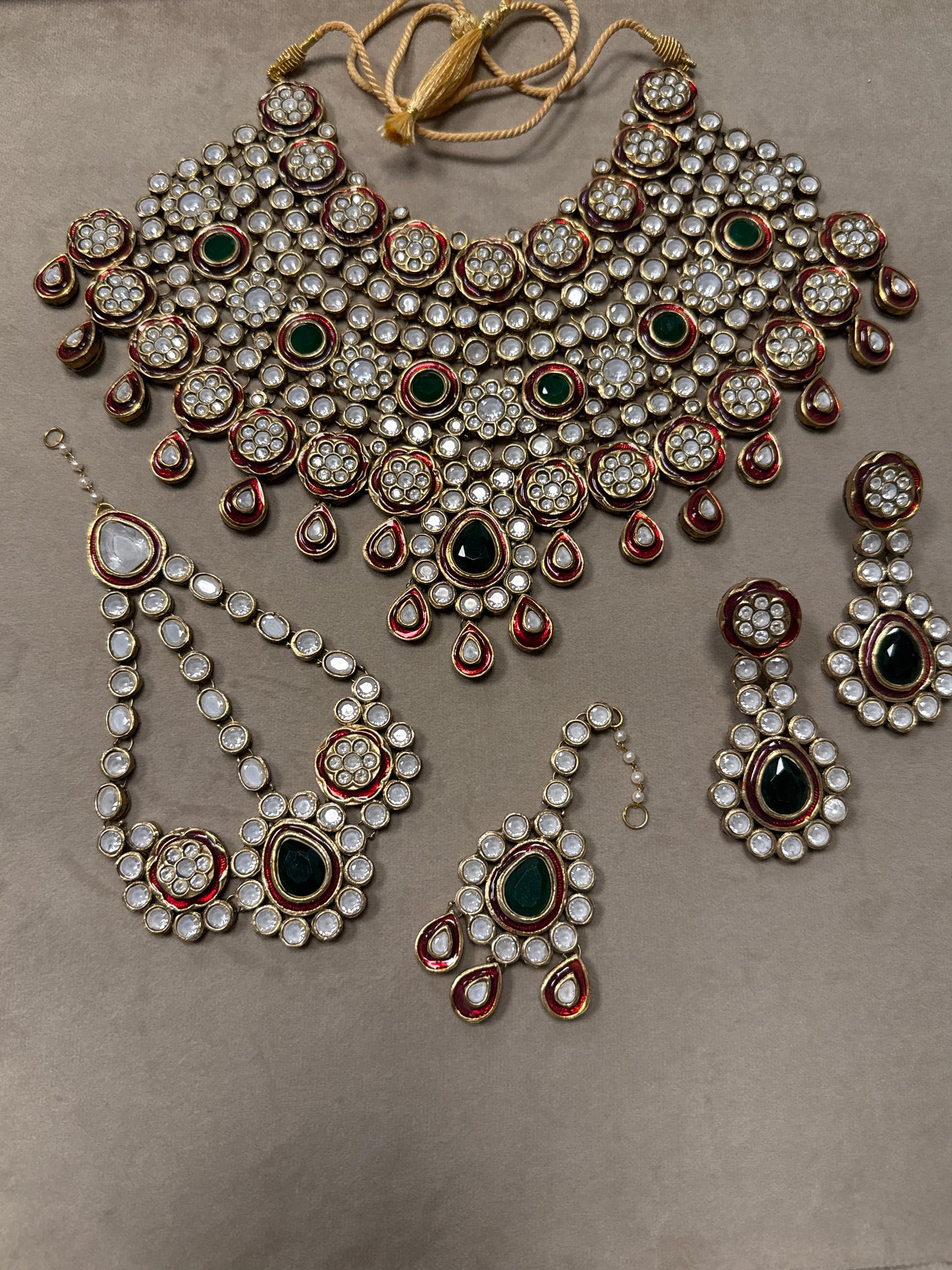 Crimson Emerald Glow Bridal sets-Bs45