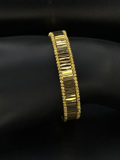 Mirage Gleam Cuff-Bs17