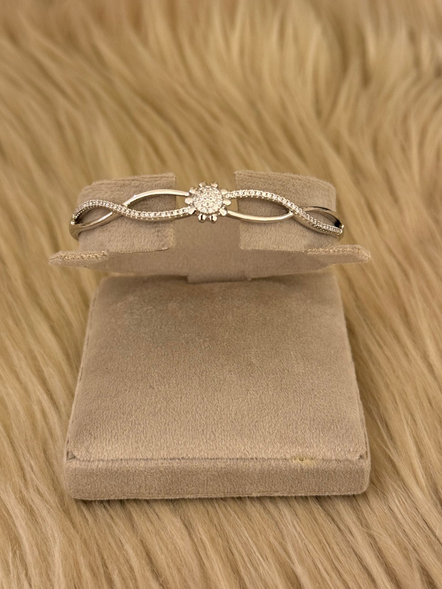 Rhodium plated Bracelet-Bs47