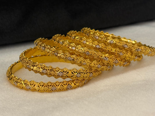 Goldplated Bangles-B66
