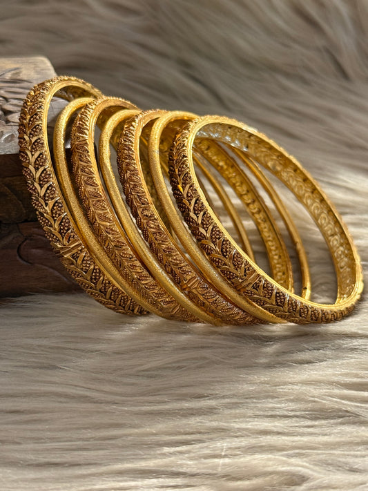 Goldplated Bangles-B52
