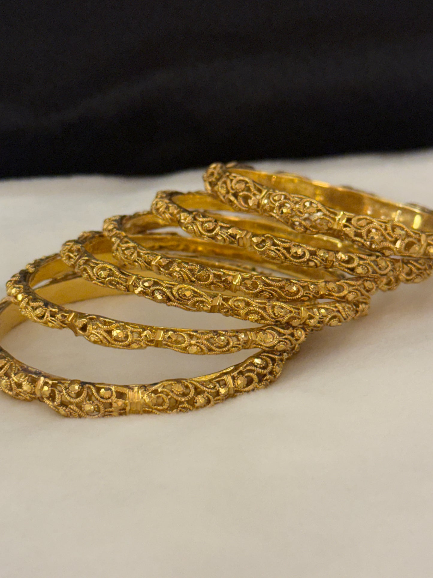 Goldplated Bangles-B61