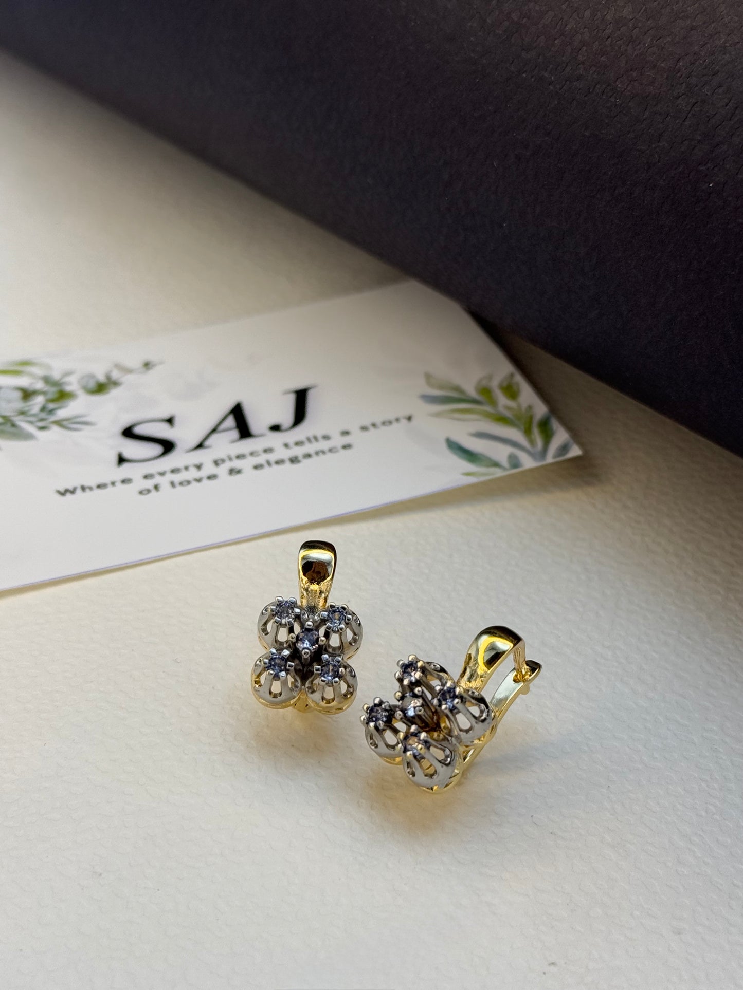 Veloura Gold Set-Cs18