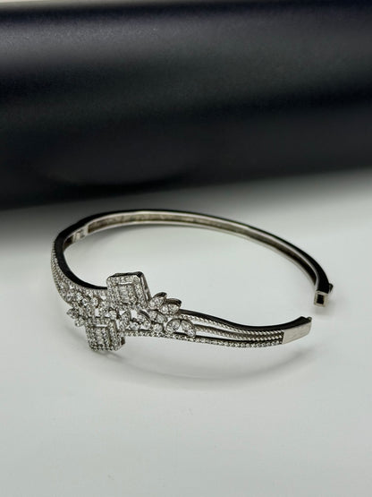 925 Floral Grace Cuff-Bs17