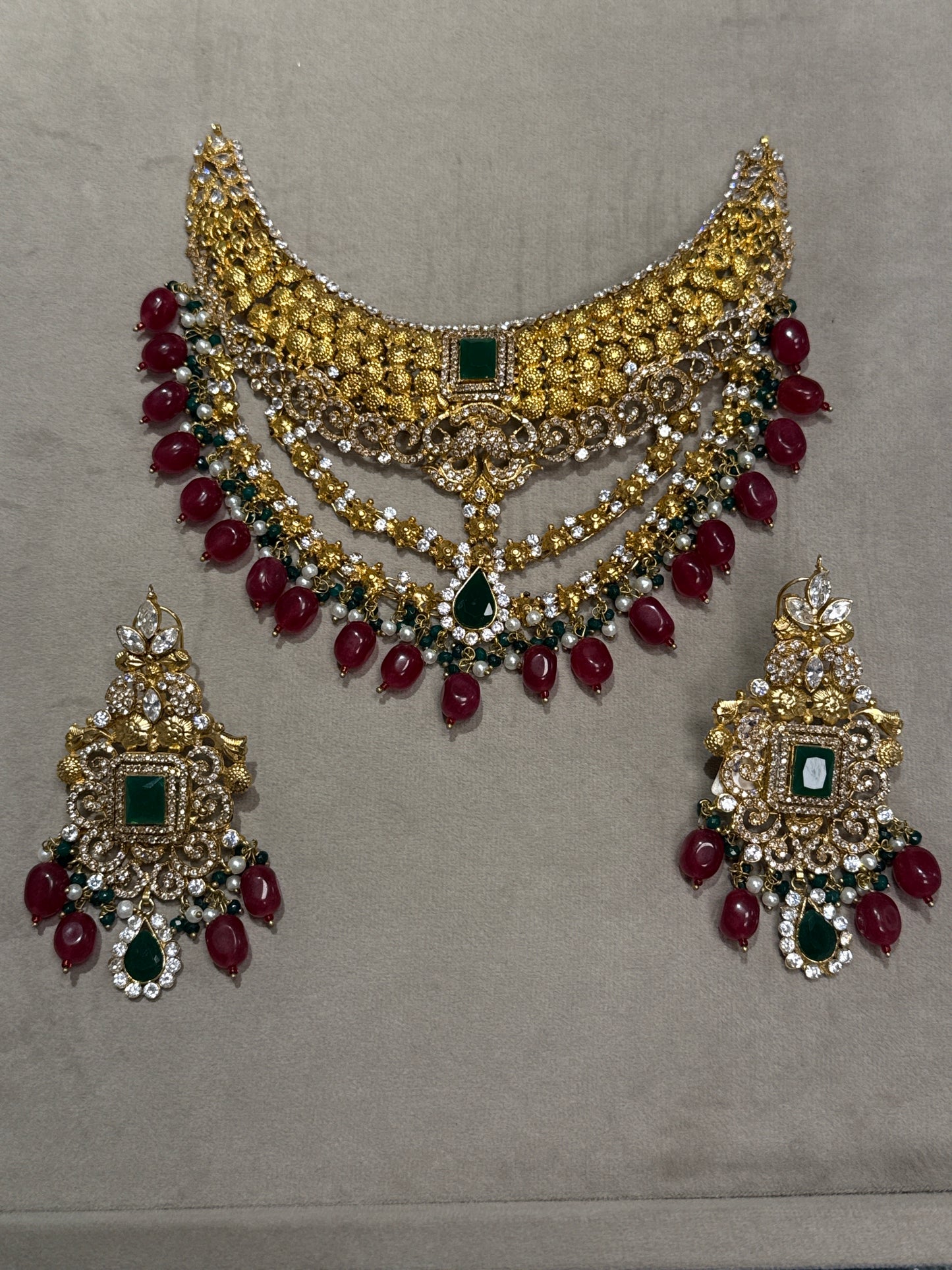 Ruby Emerald Majesty Bridal set-Bs33