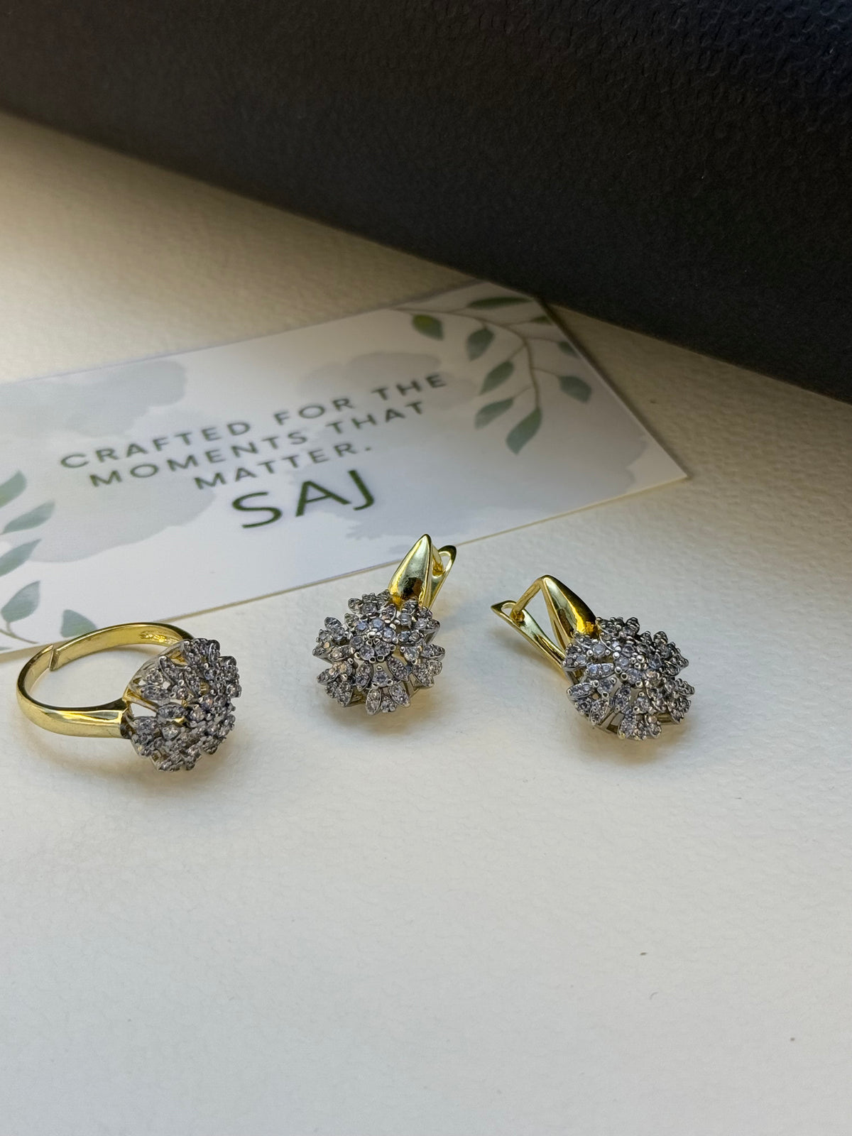 Amara Glow Set-Cs17
