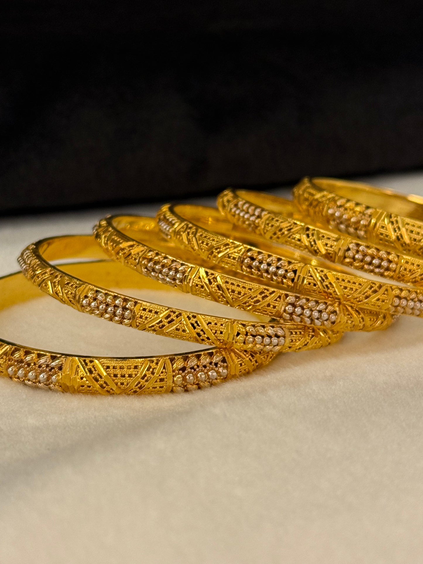 Goldplated Bangles-B70