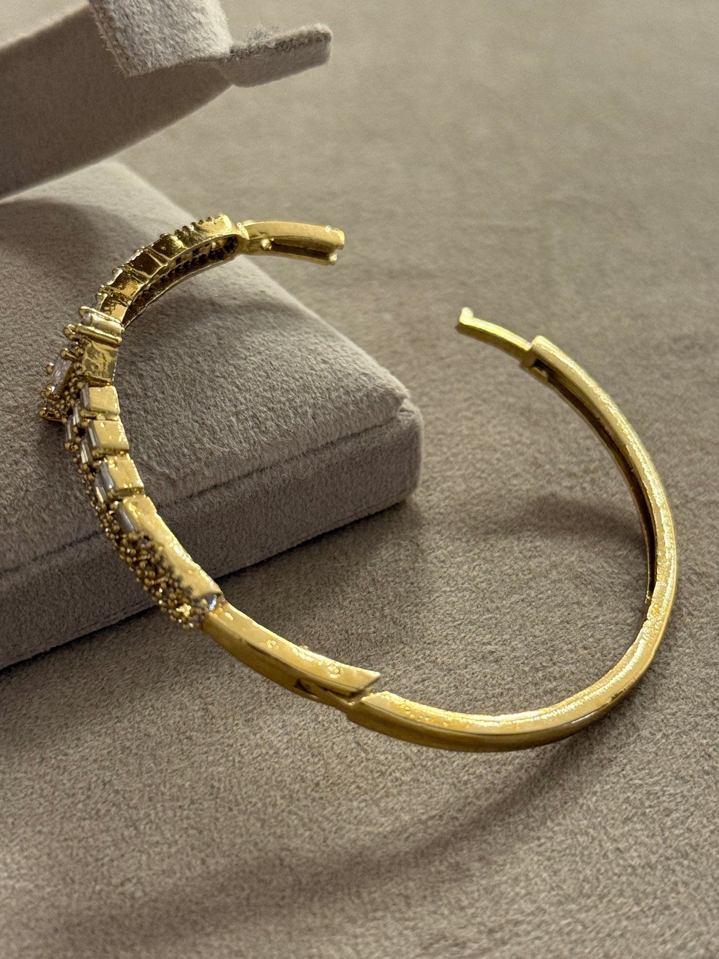 Goldplated Bracelet-Bs31