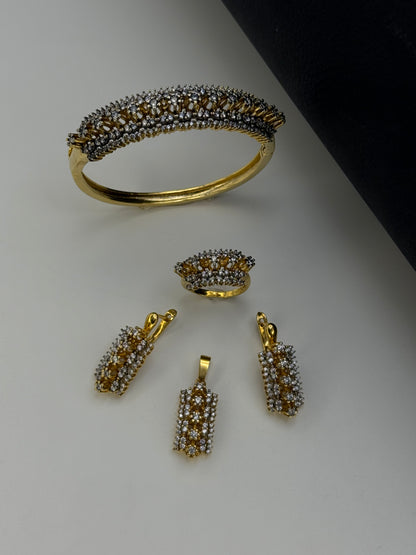 Starlit Majesty Set-CS5