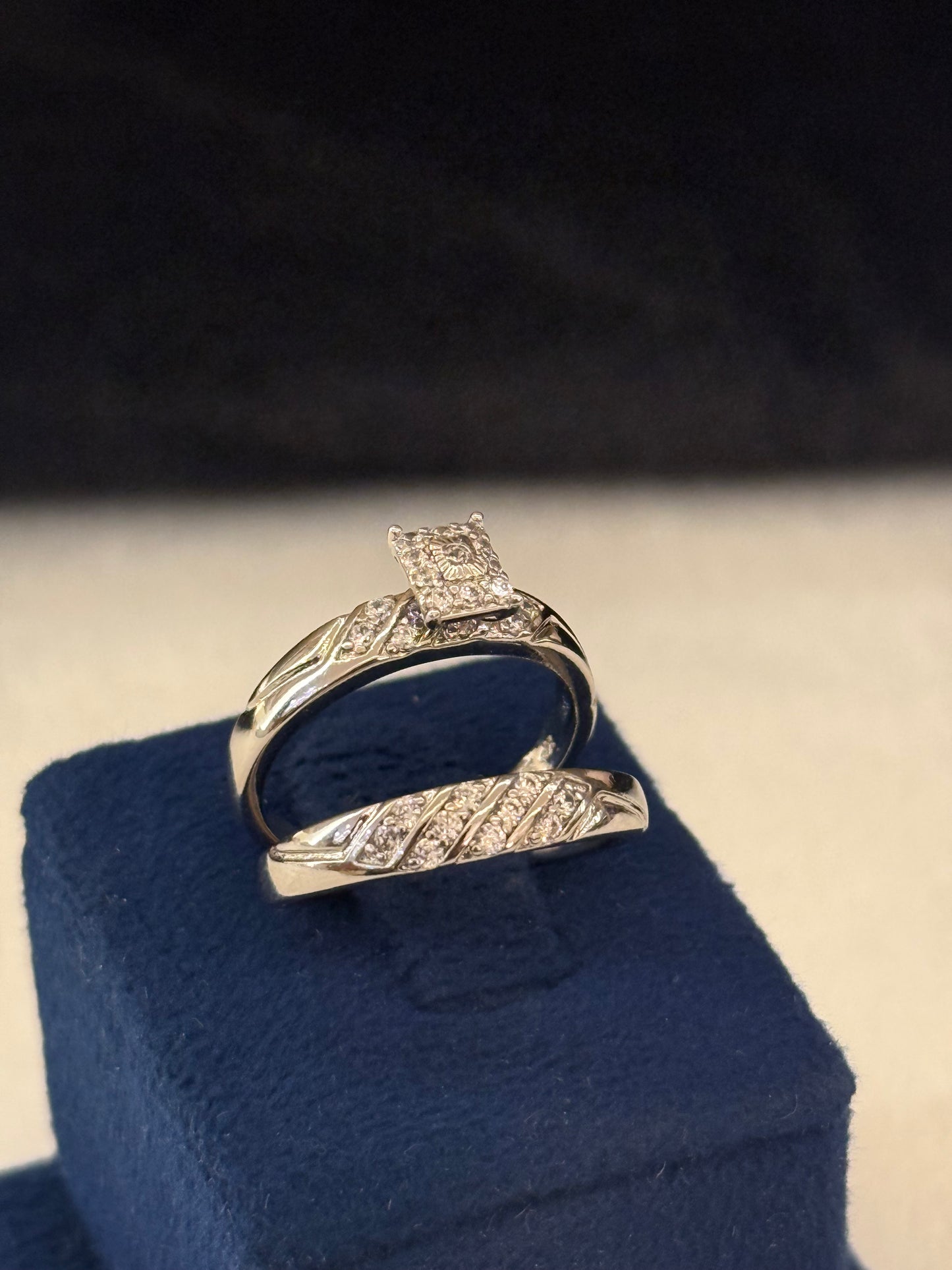 Rhodium Plated Ring-R180