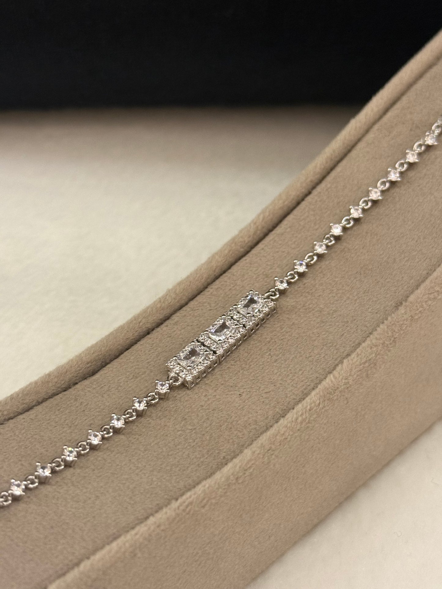 925 Silver Bracelet-SBS46