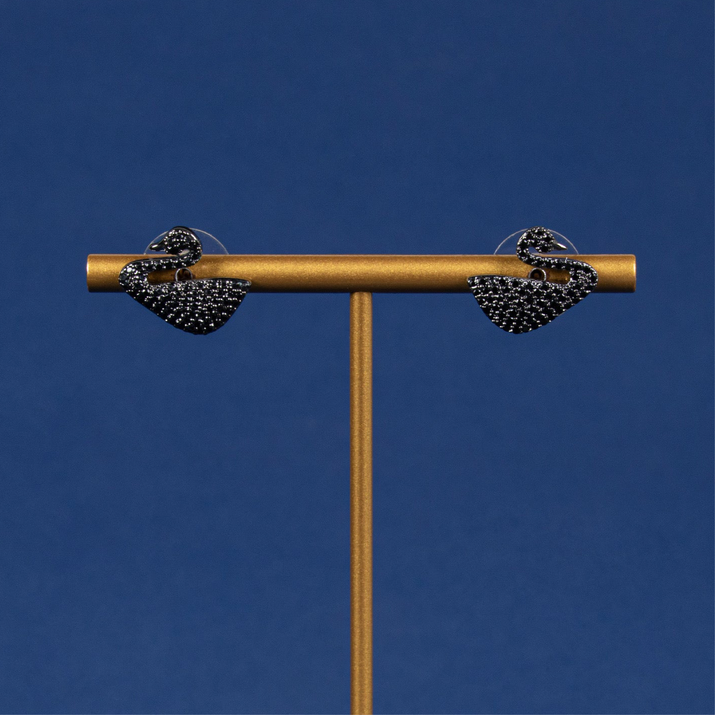 Swan Sparkle Studs-Tp40