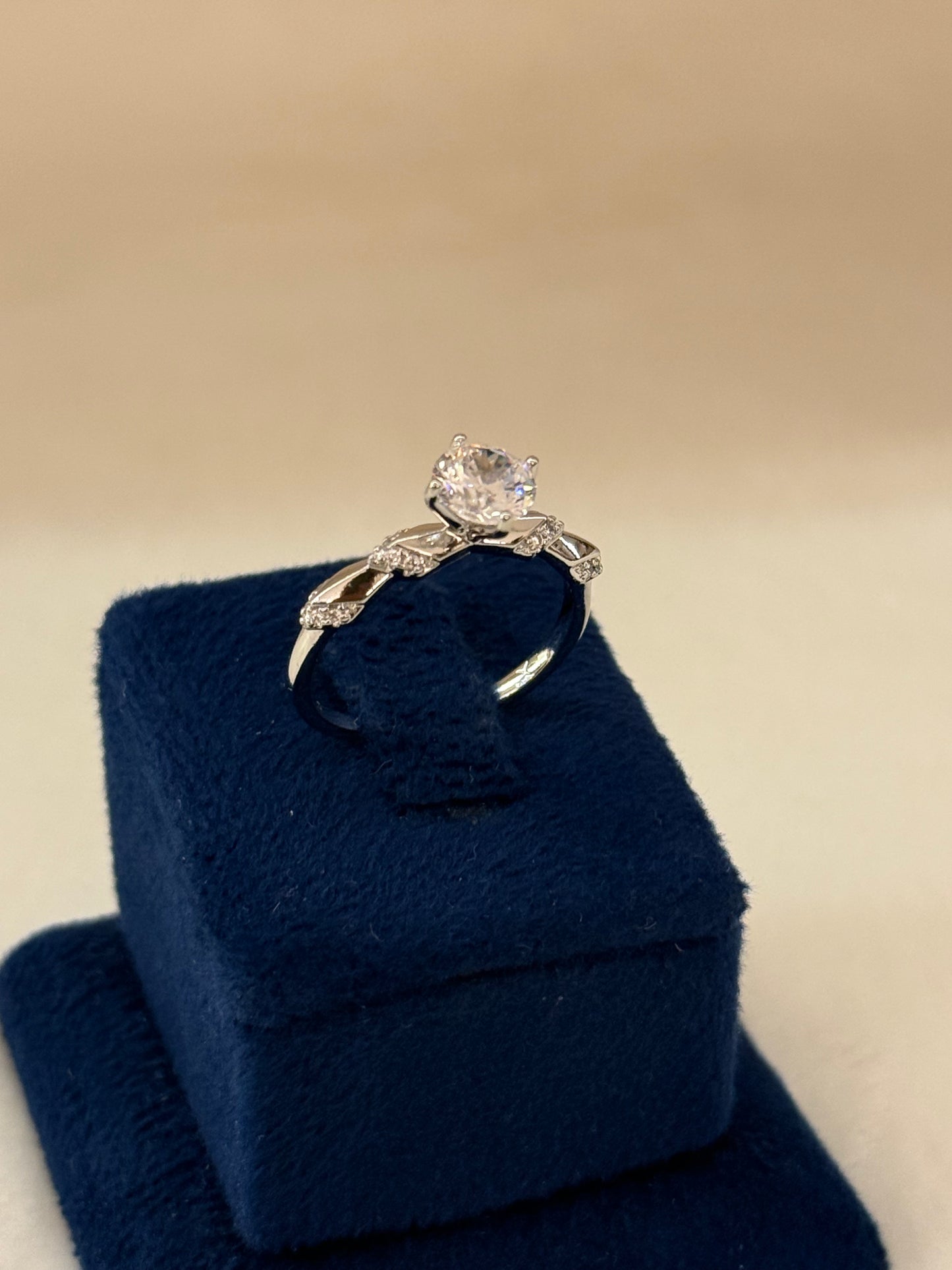 Rhodium Plated Ring-R274