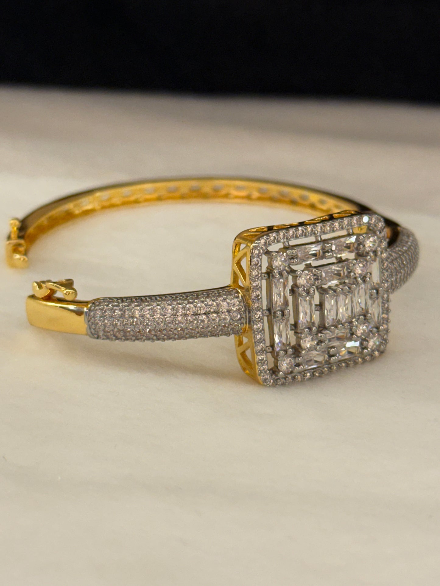Goldplated Bracelet-Bs89