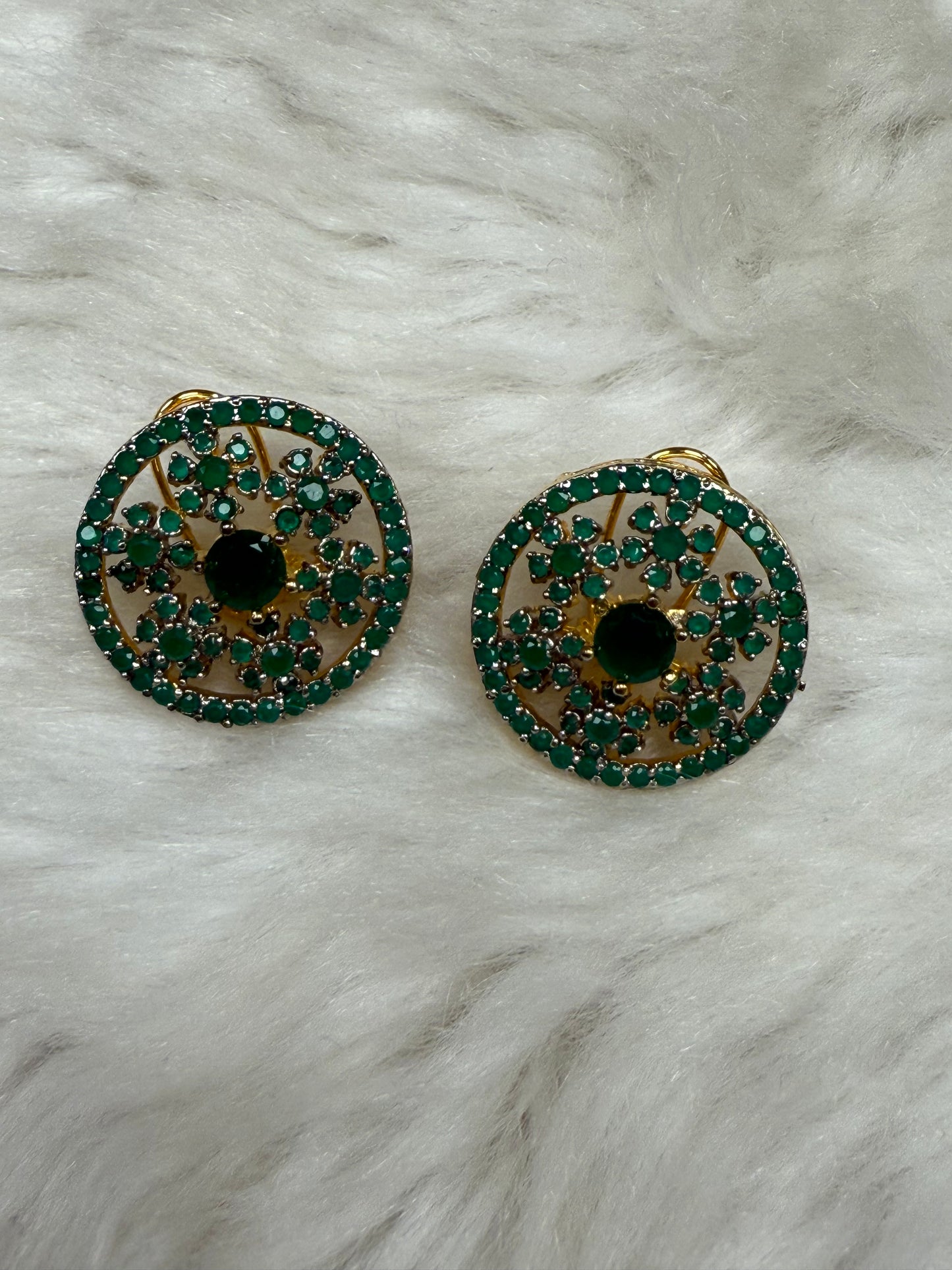 Golden Glow Studs-Tp39