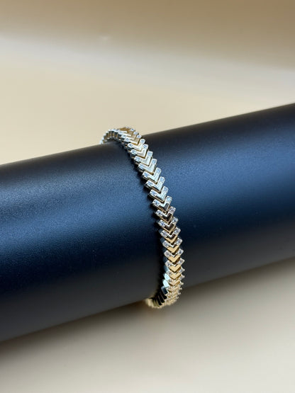 Chevron Spark Bracelet-Bs6