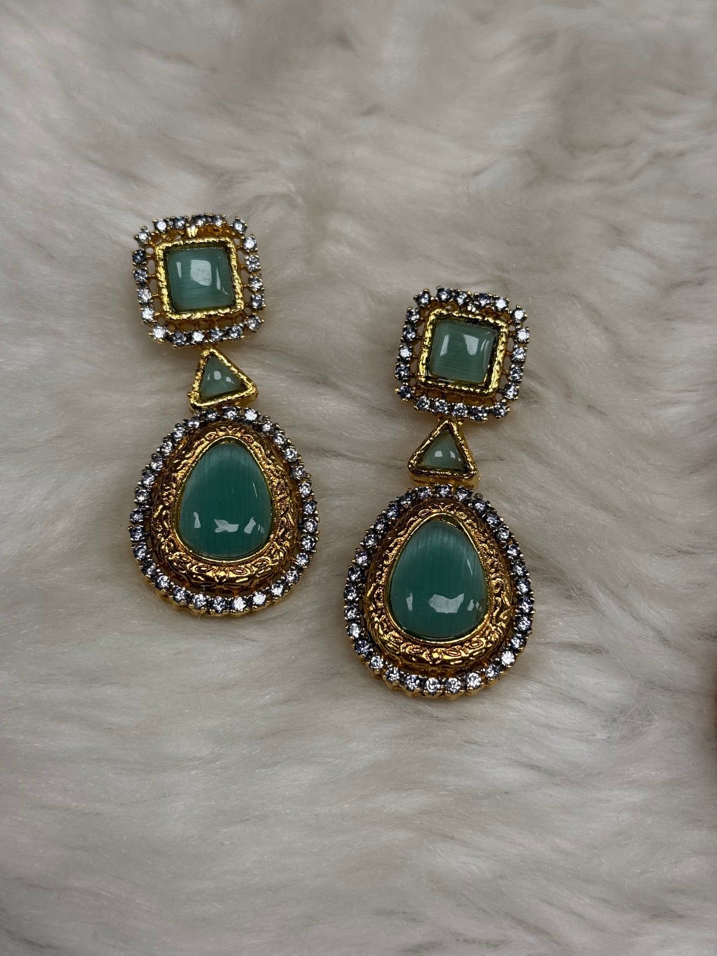Opulent Glow Earrings-Er24