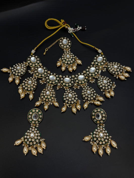 Royalty Kundan Set-Bs6