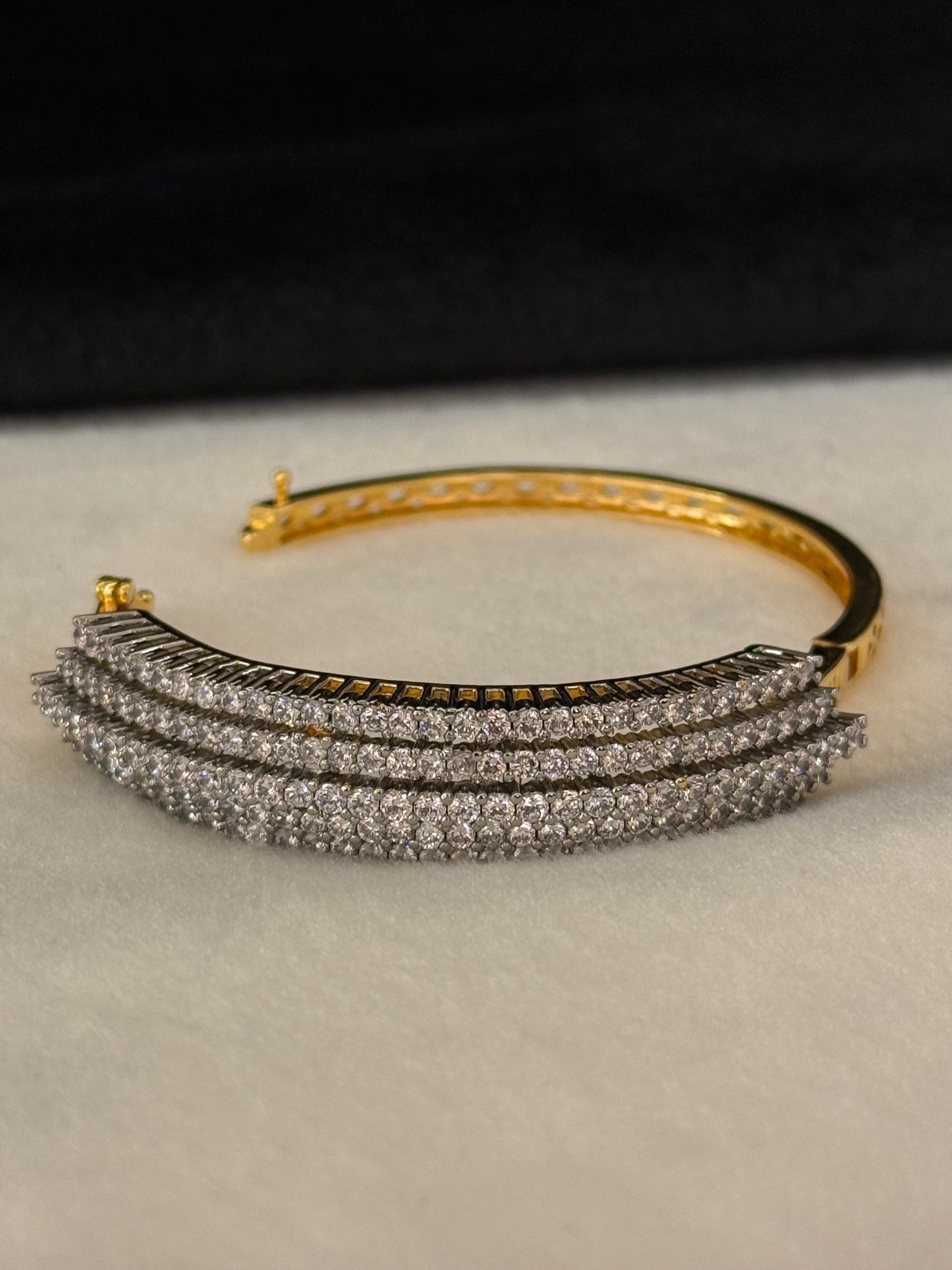 Goldplated bracelet-Bs79