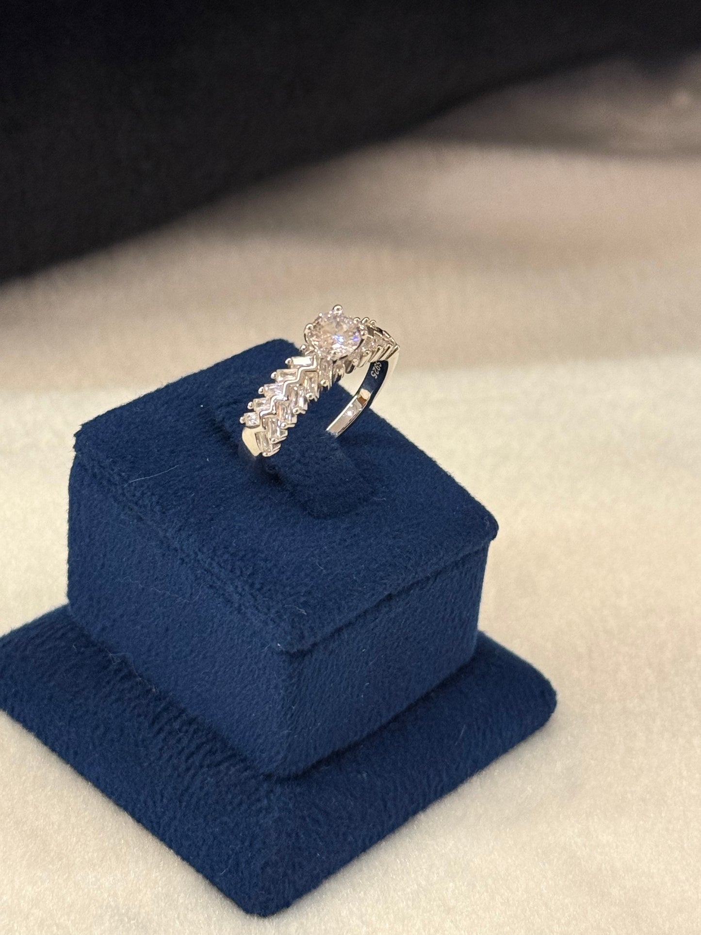 925 Silver Ring-Sr37
