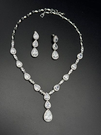 Celeste Teardrop Set-Ns19