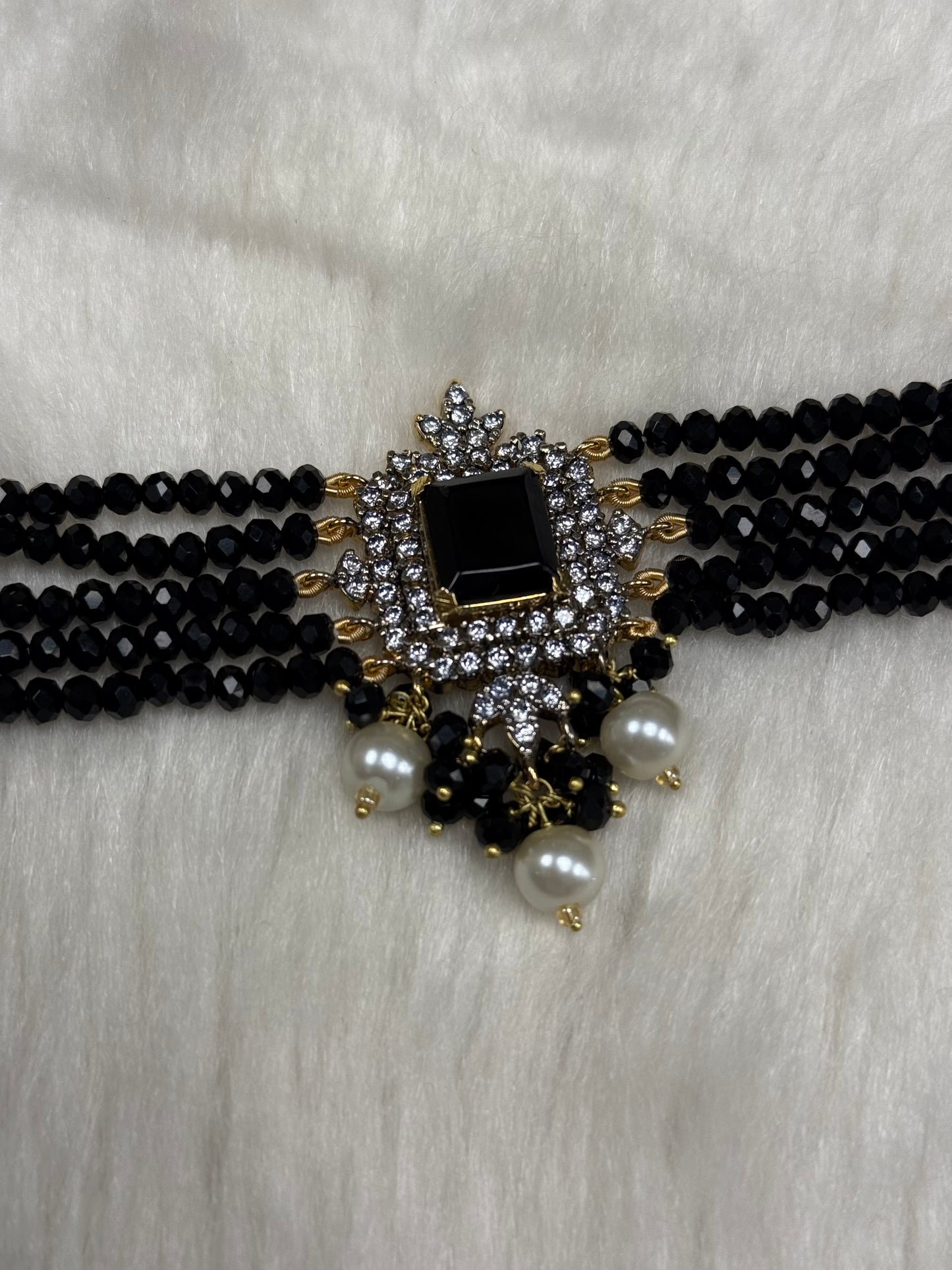 Regal Noir Choker Set-Ns17