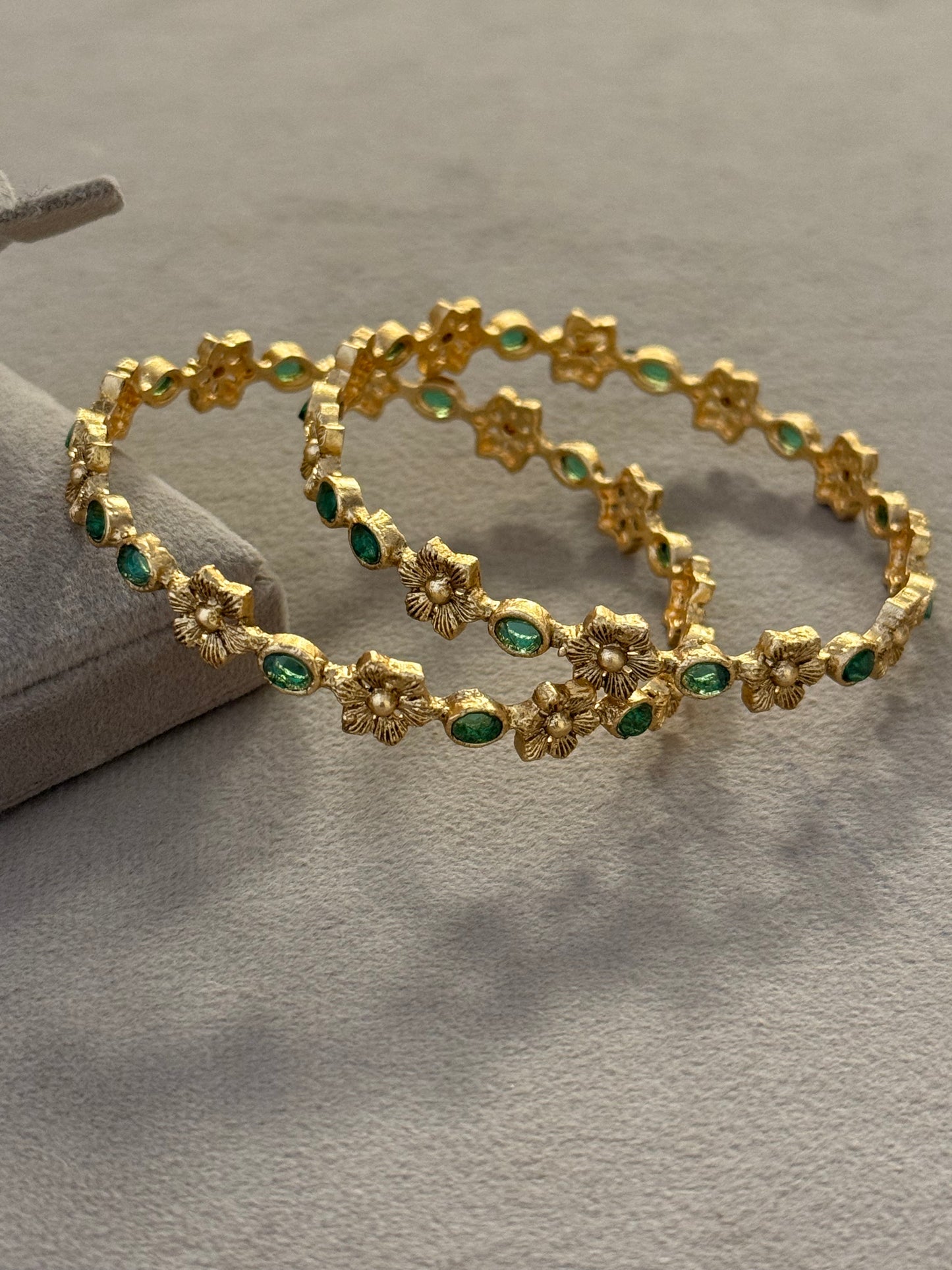 Goldplated Karay-B44