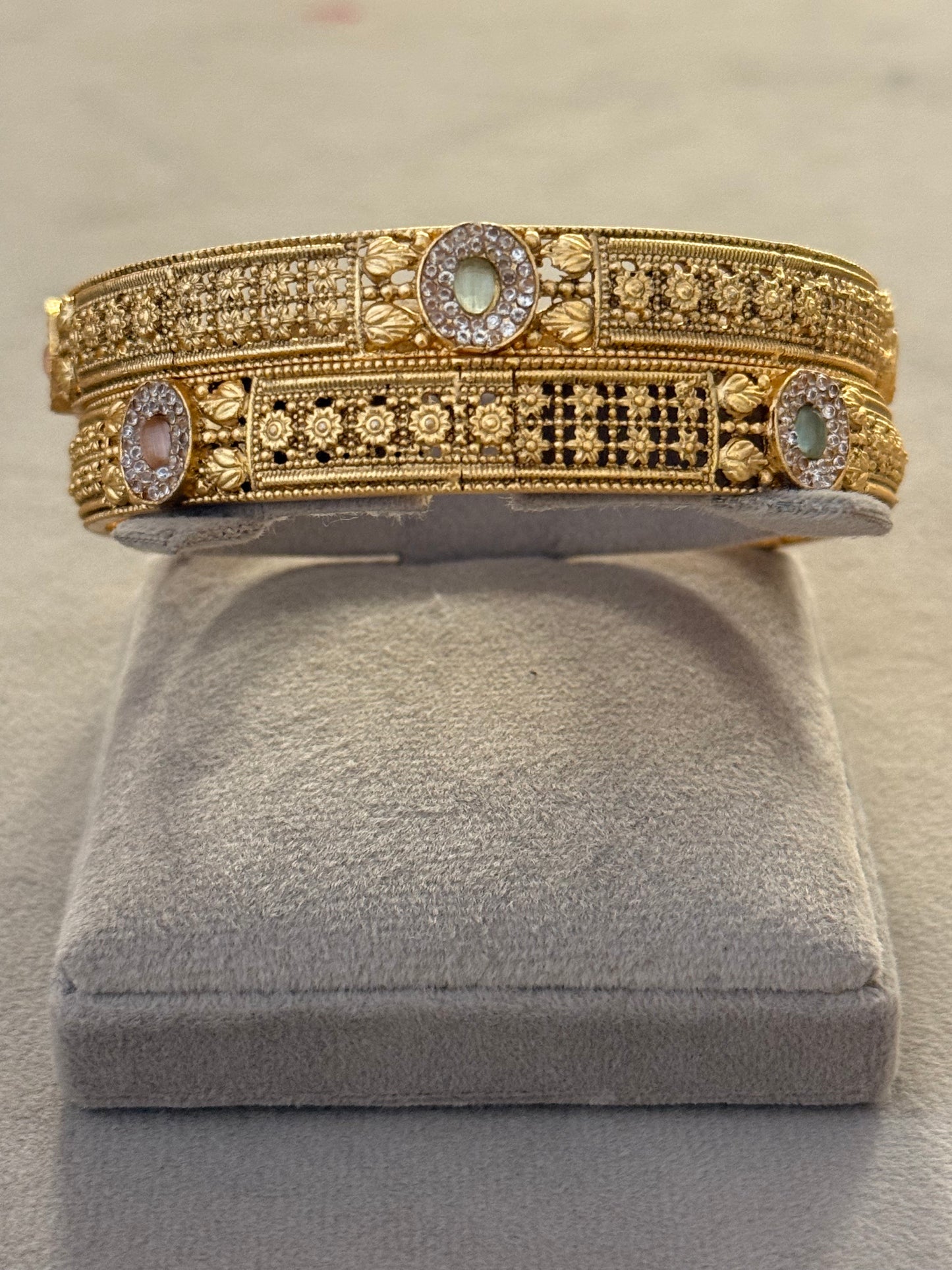 Goldplated Karay-B46