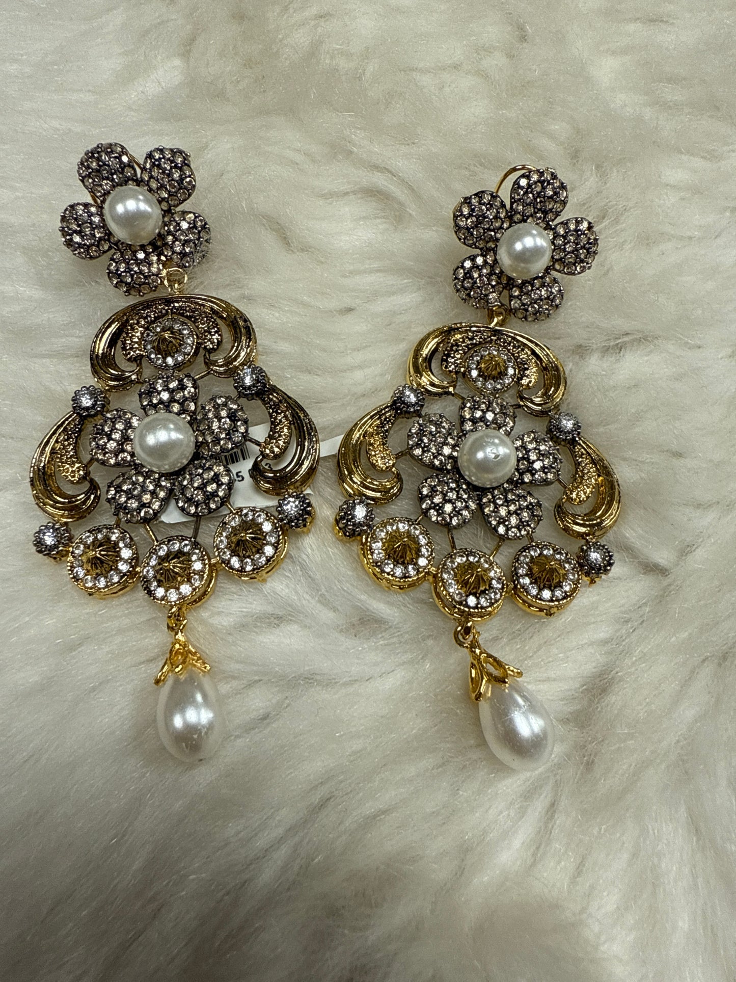 Noble Gleam Earrings-Er27