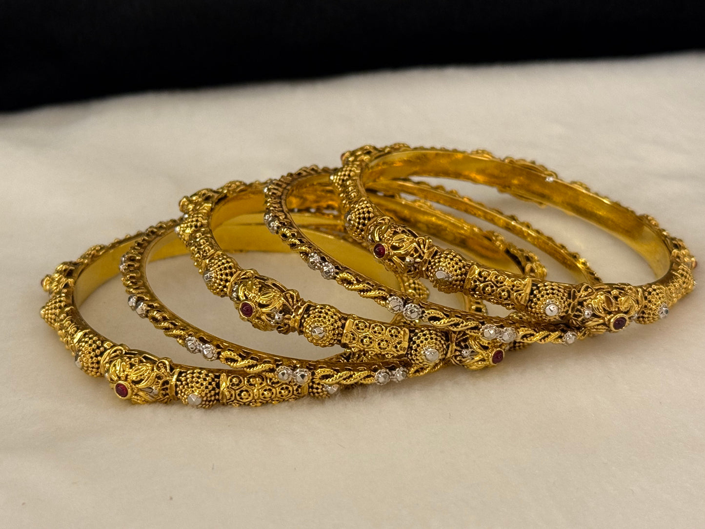 Goldplated Bangles-B64