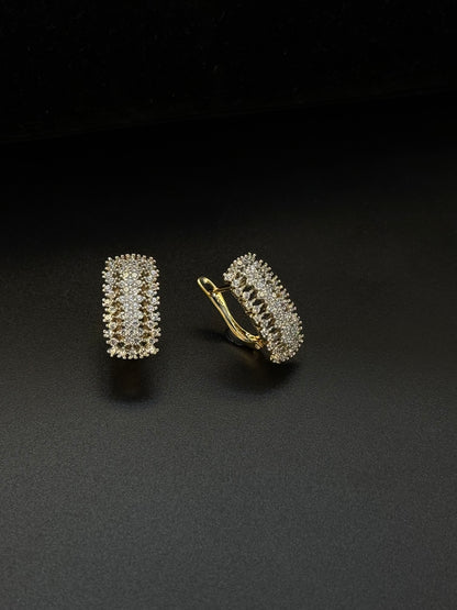 Diamond Crest Hoops-Db17