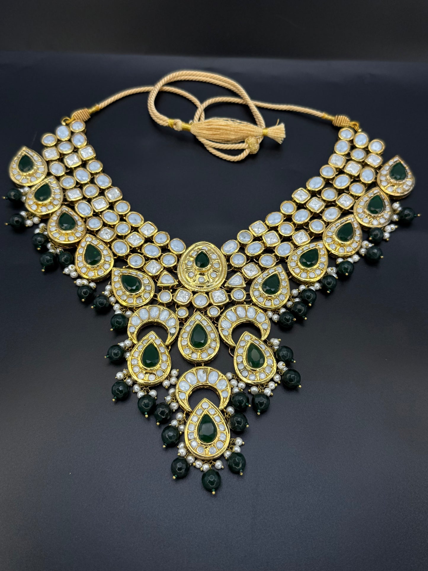 Emerald Grandeur Kundan Set-Bs012