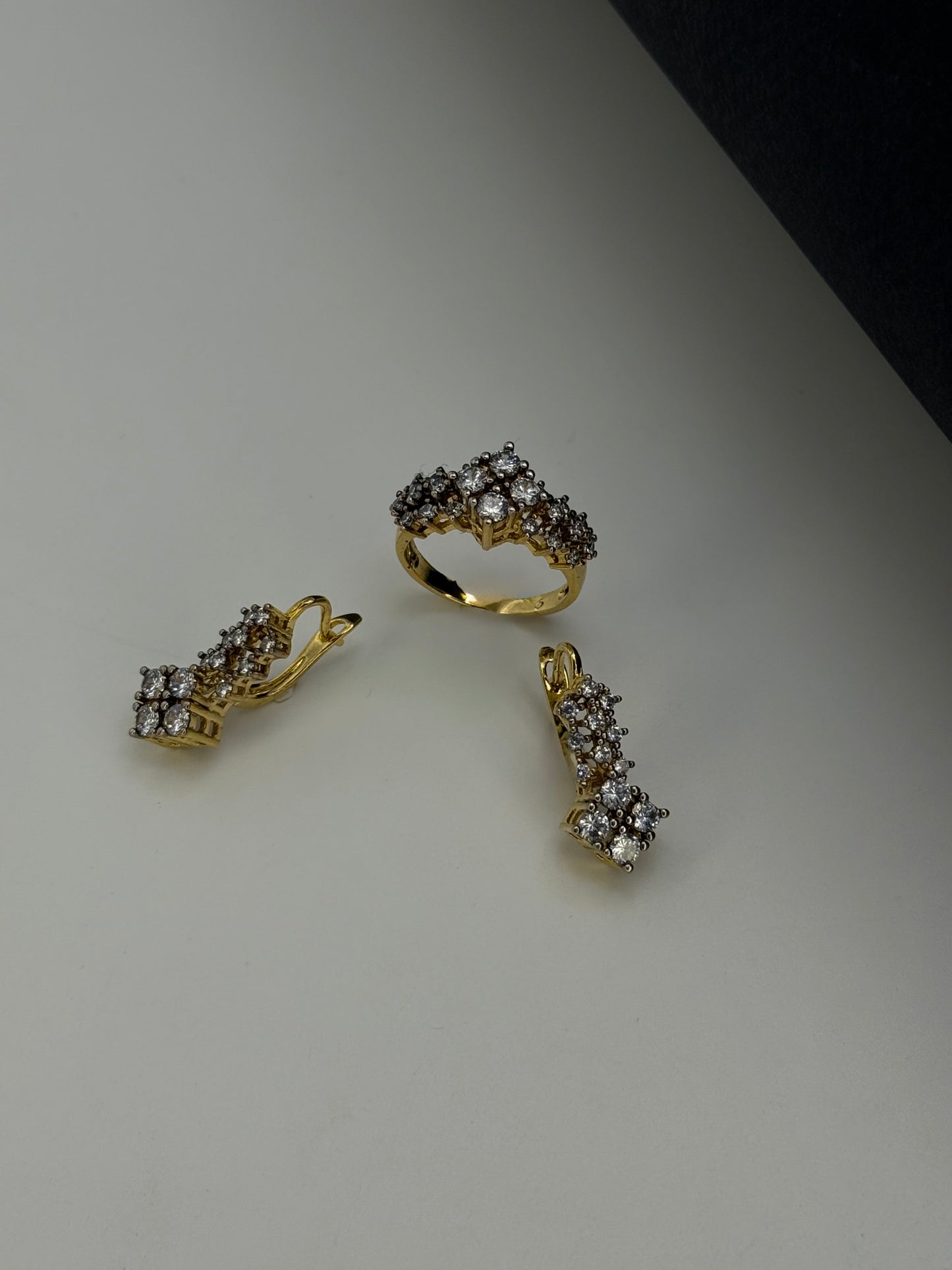 Regalia Sparkle Set-Cs35