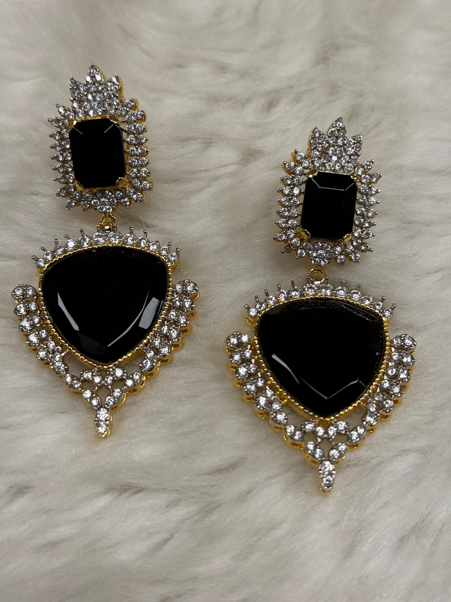 Royal Noir Earrings-Er23