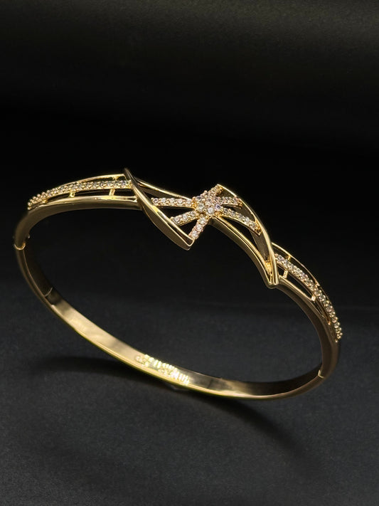 Starlight Grace Cuff-Bs11