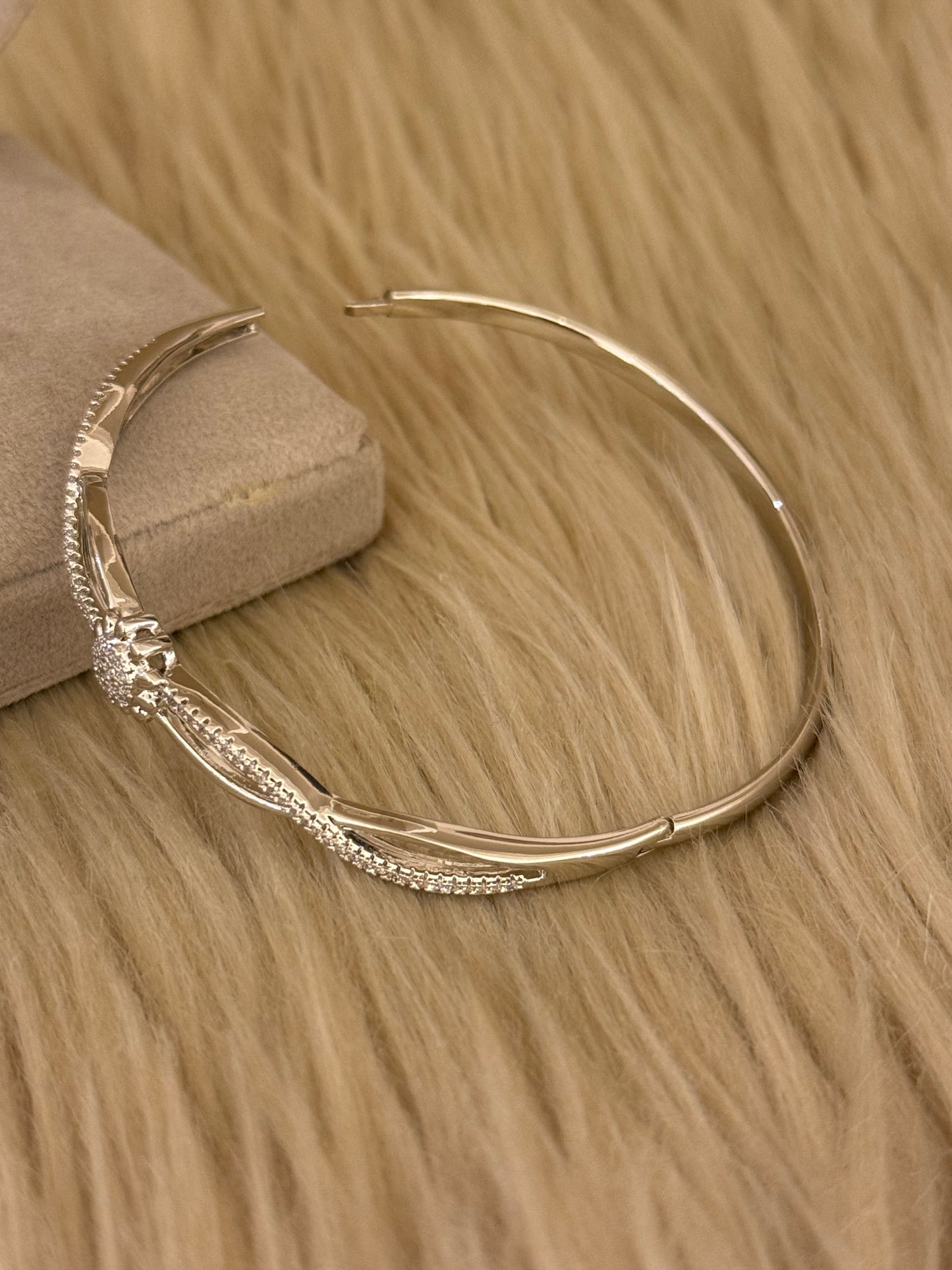 Rhodium plated Bracelet-Bs47