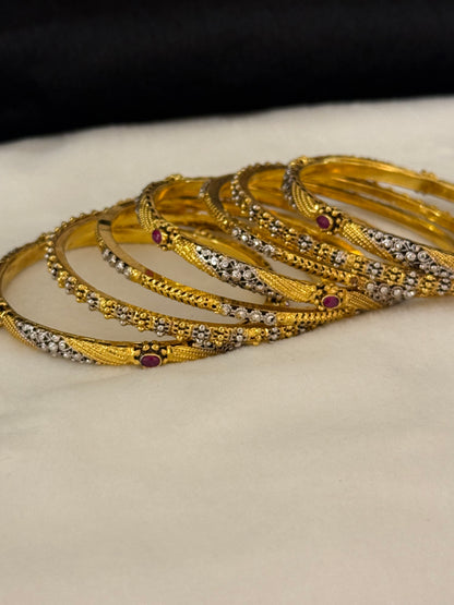 Goldplated Bangles-B63
