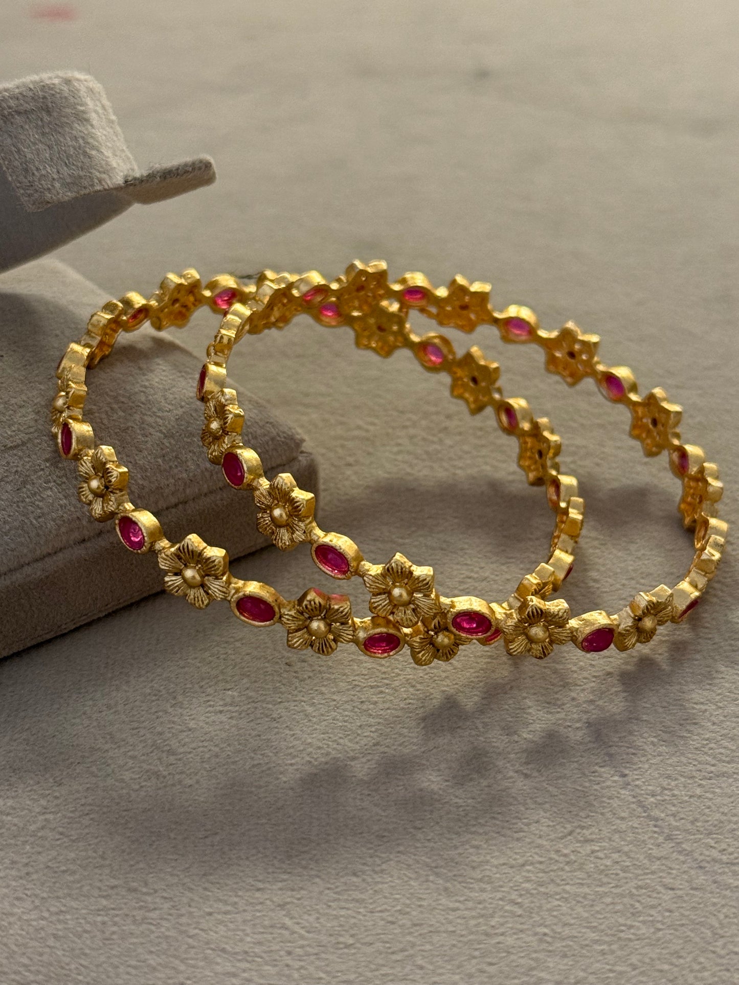 Goldplated Karay-B44