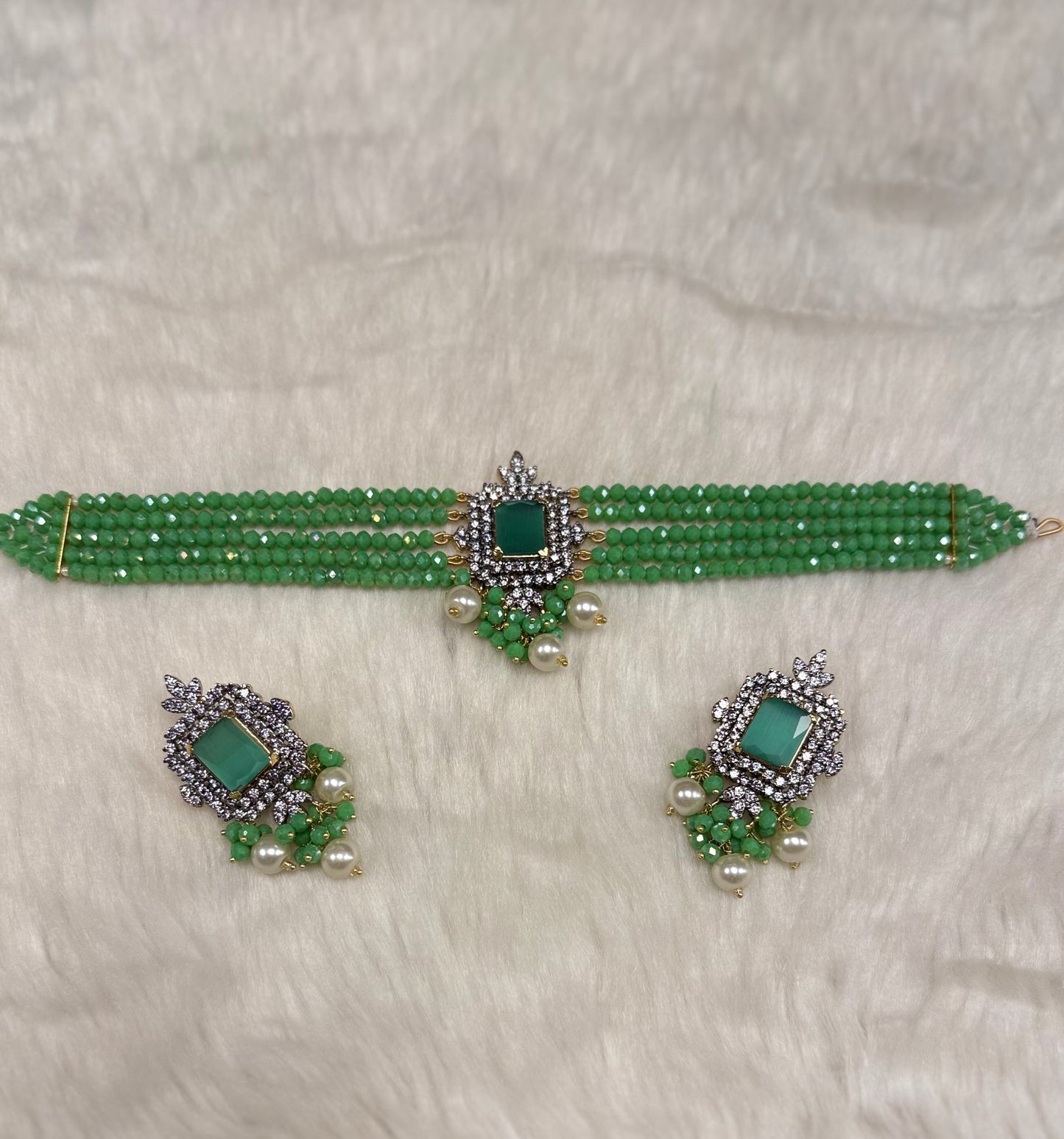 Regal Noir Choker Set-Ns17