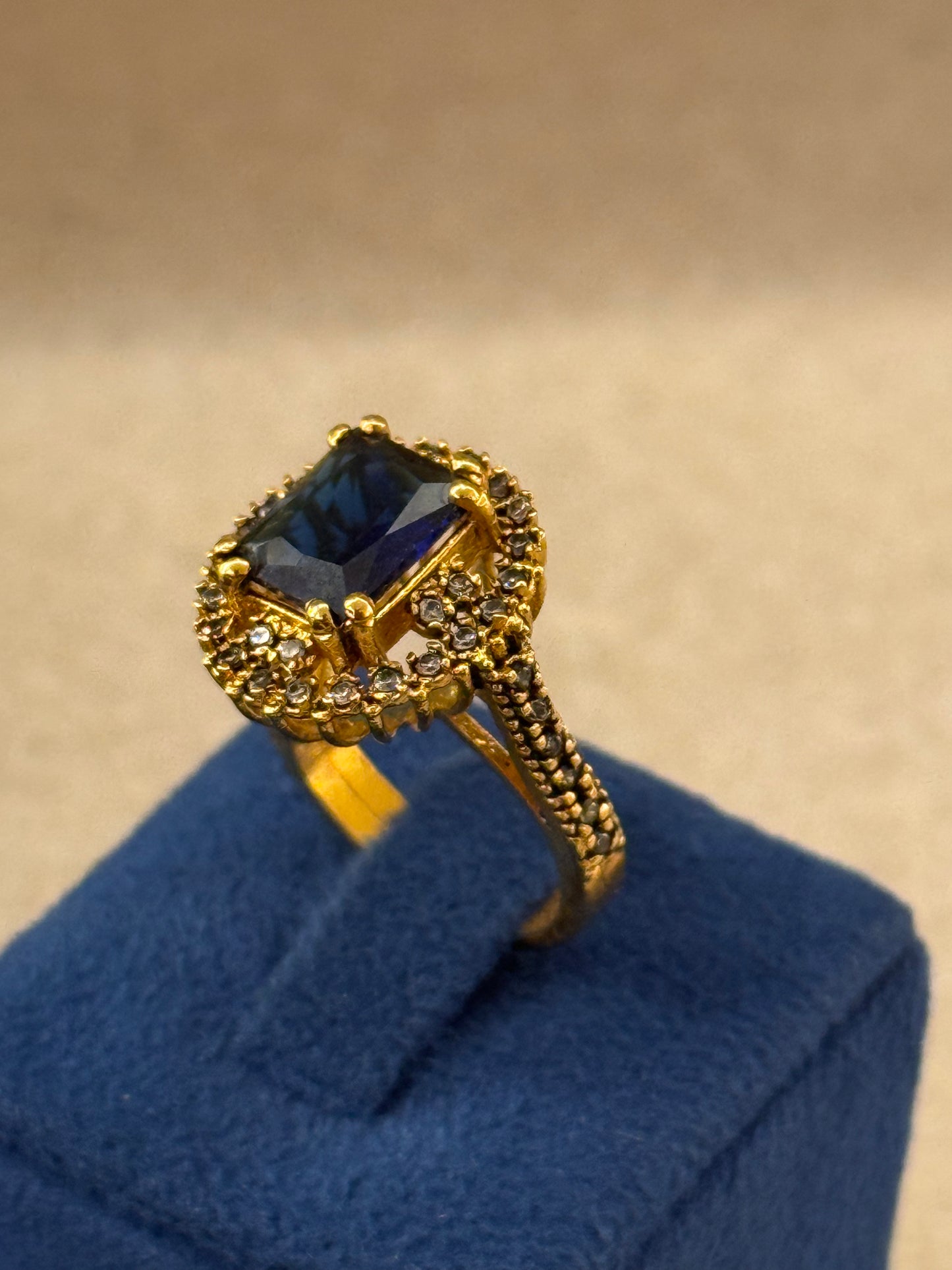 Goldplated Ring-R81