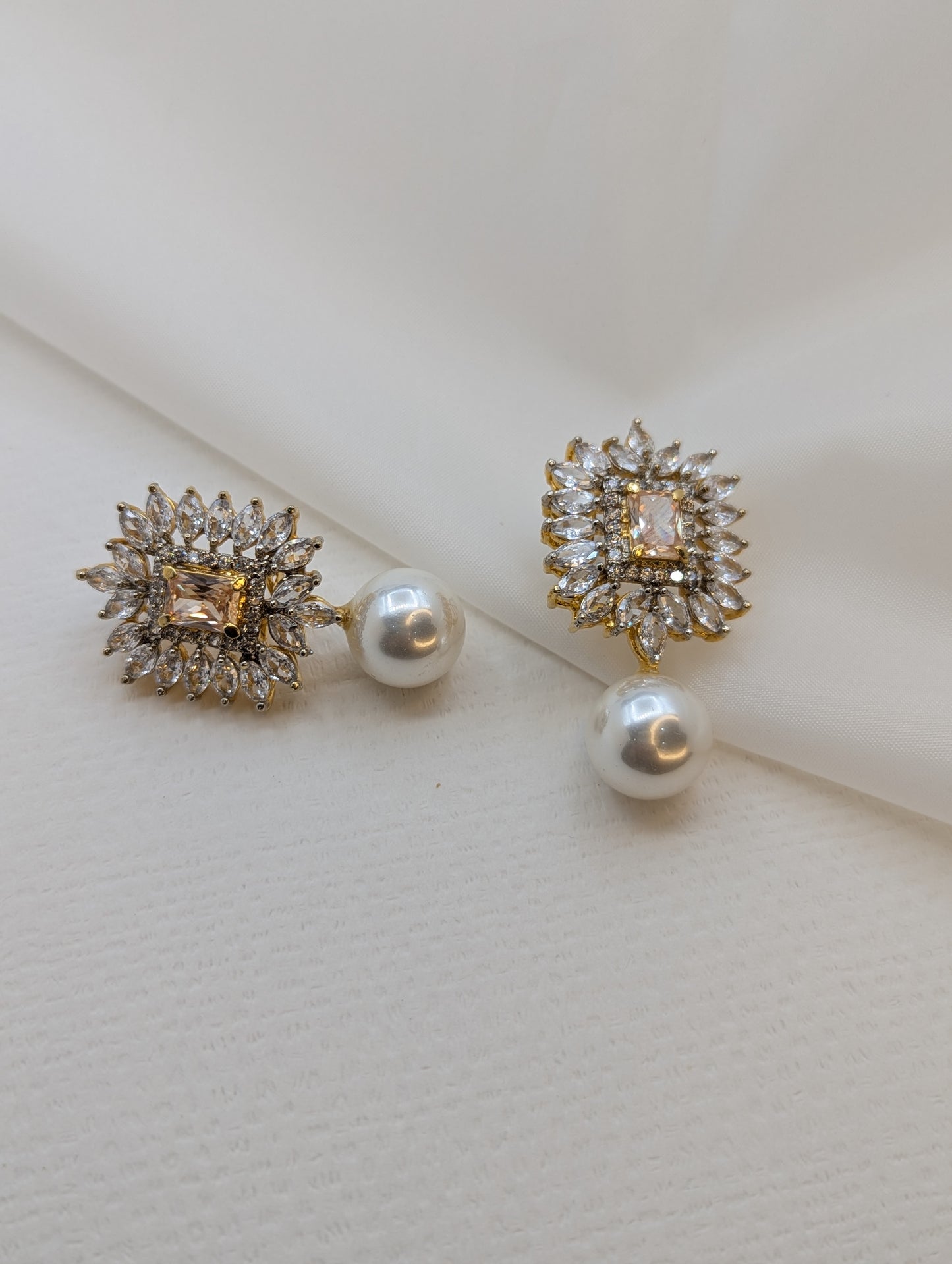 Classic Pearl Zircons Earrings-ER13