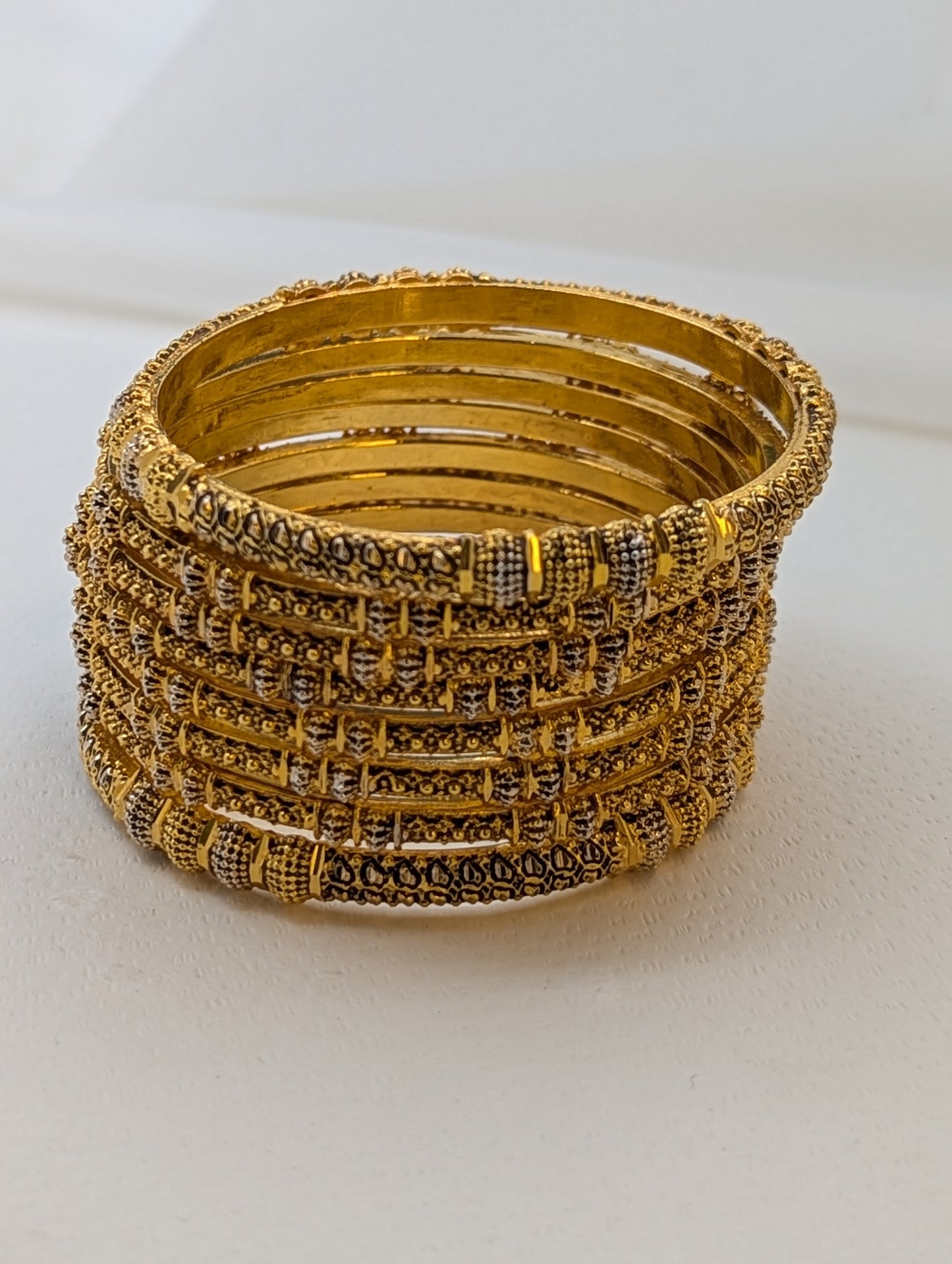 Royal Elegance Bangles-B10