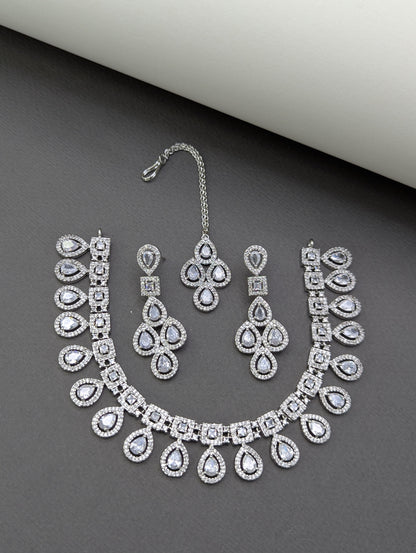 Regal Charm Zircon Set-Ns15