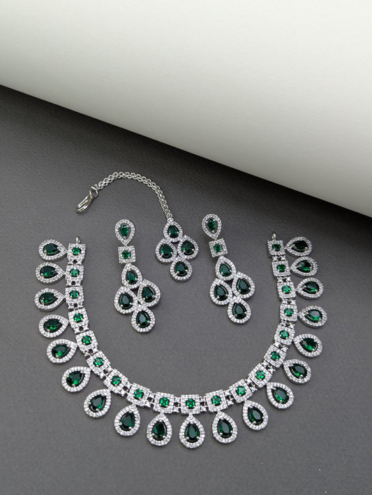 Regal Charm Zircon Set-Ns15